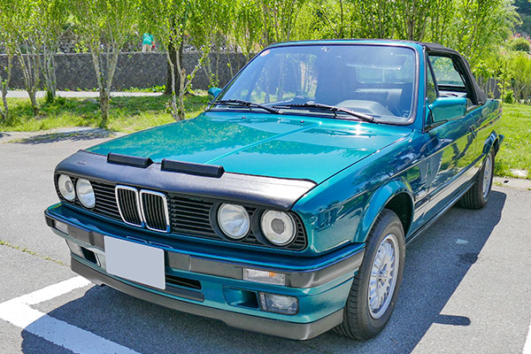 BMW E30 320iC